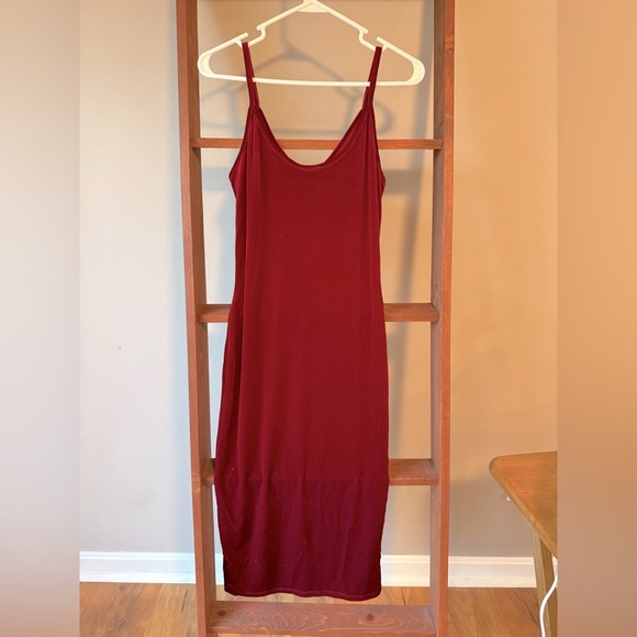 Dresses & Skirts - Midi Dress